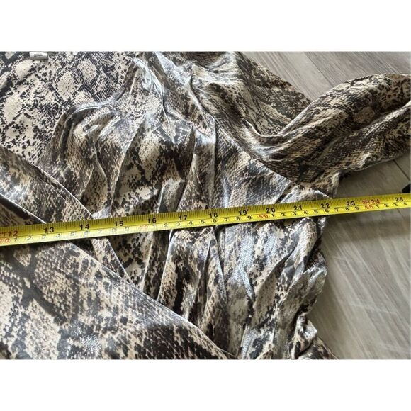 Ava & Viv shimmery snake skin print knee length dress size 1X - Picture 6 of 16